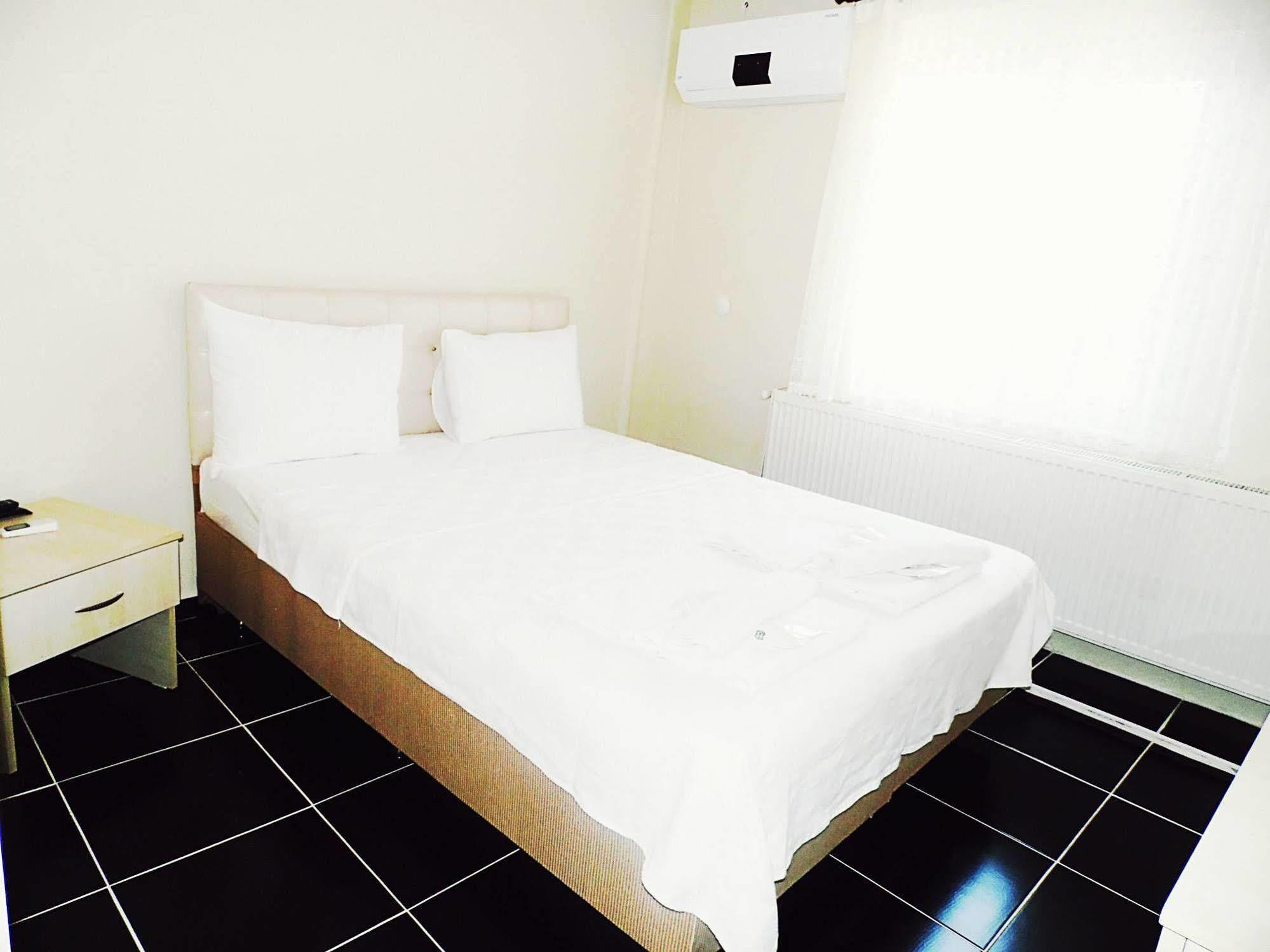 Saral Otel Derince Экстерьер фото