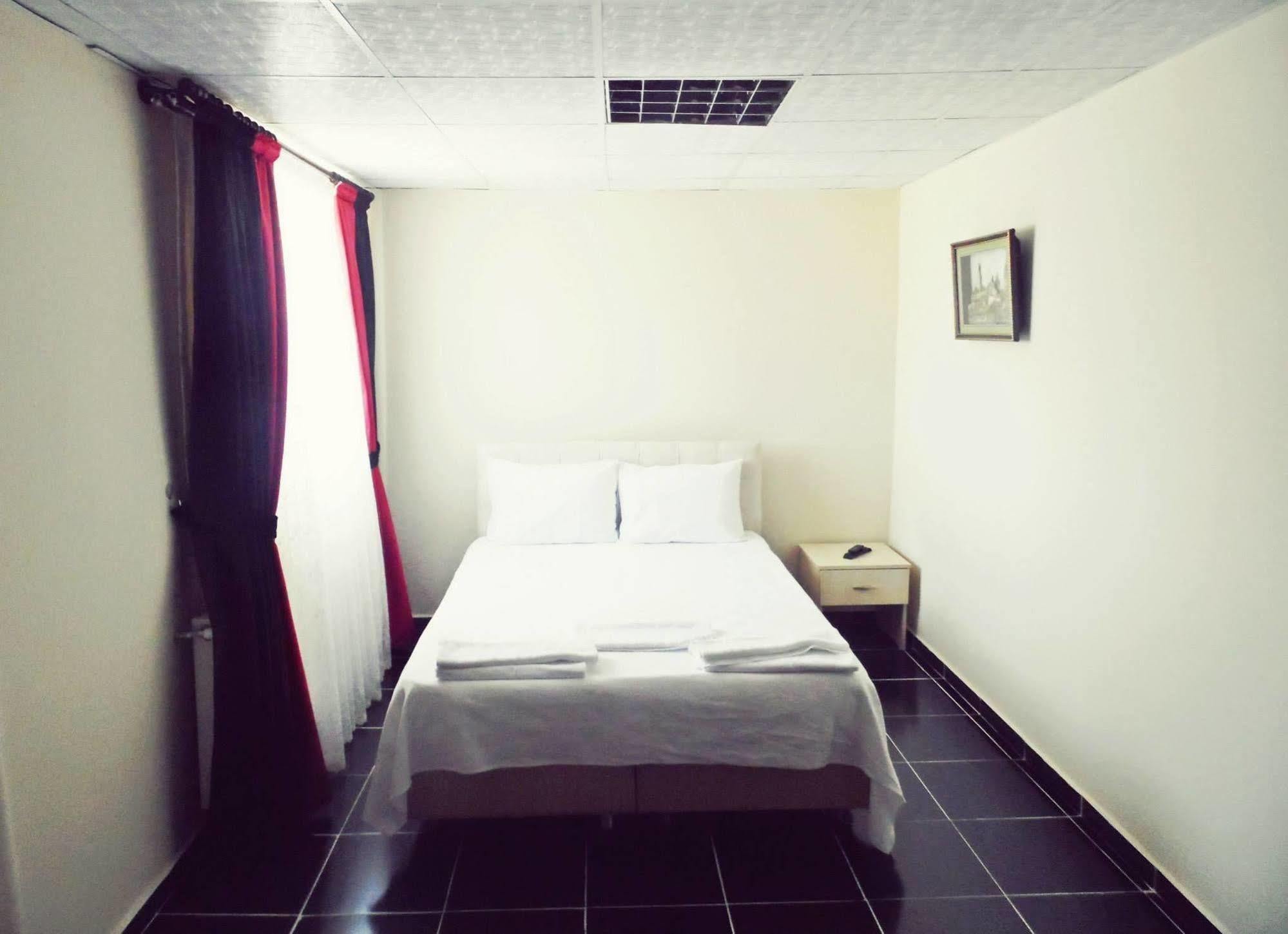 Saral Otel Derince Экстерьер фото